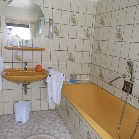 Apartment Koester & Hahnemann *