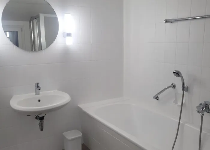 Koester & Hahnemann *